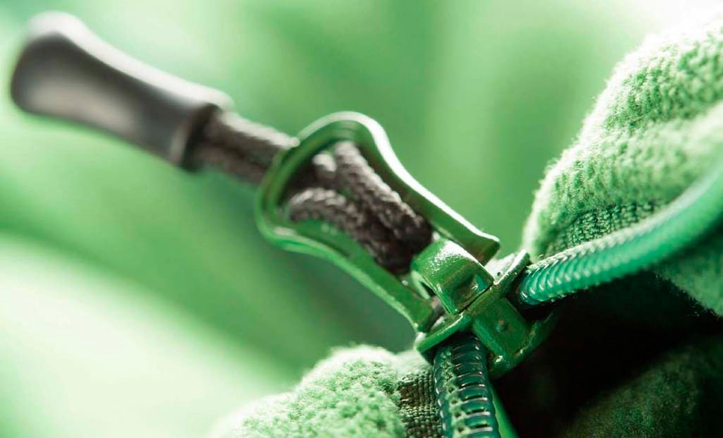 La veste polaire femme : le grand classique qui ne se démode jamais 3 vestes polaire femme angele sportswear existe en grandes tailles